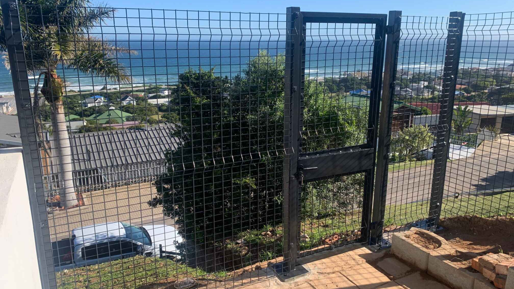 Building a security fence for a client in mossel bay
